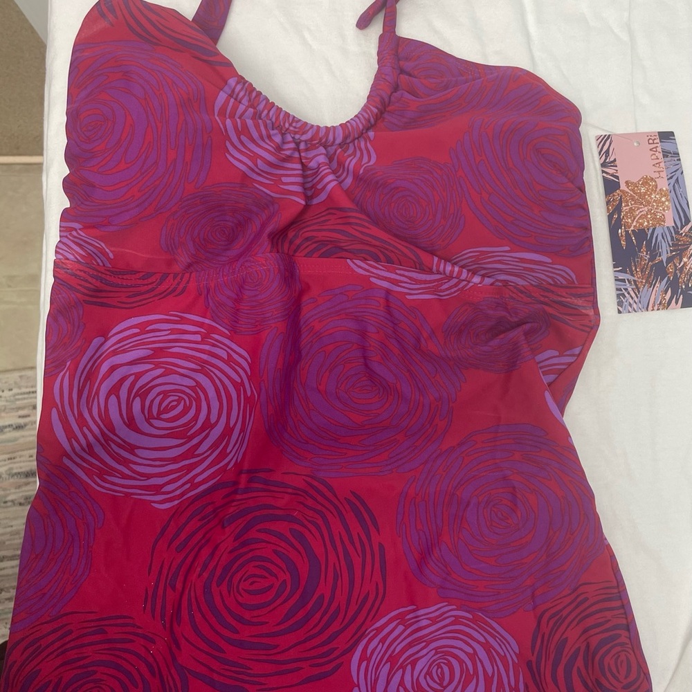 Hapari Sangria Scoop Tankini Top in Red and Purple